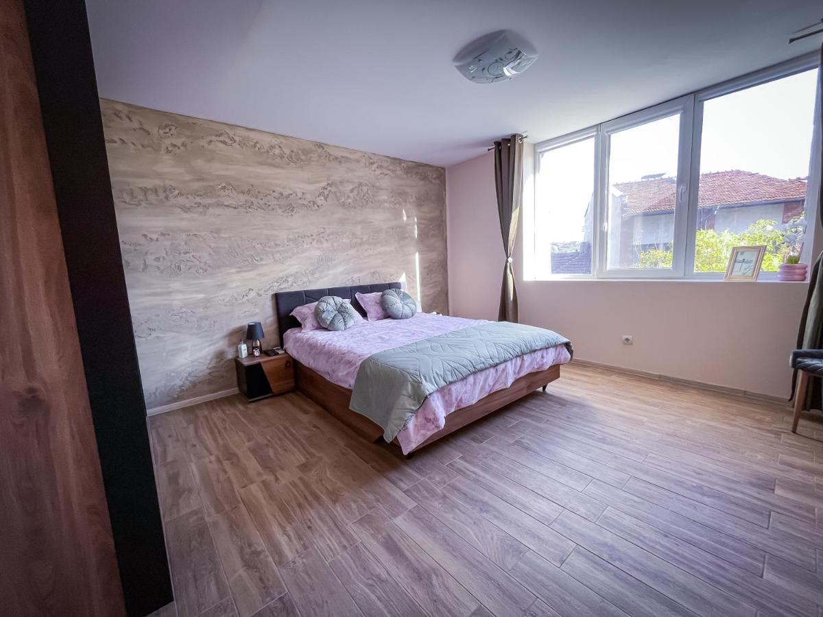 Cozy Apartment Tarnovo Veliko Tarnovo Exterior photo